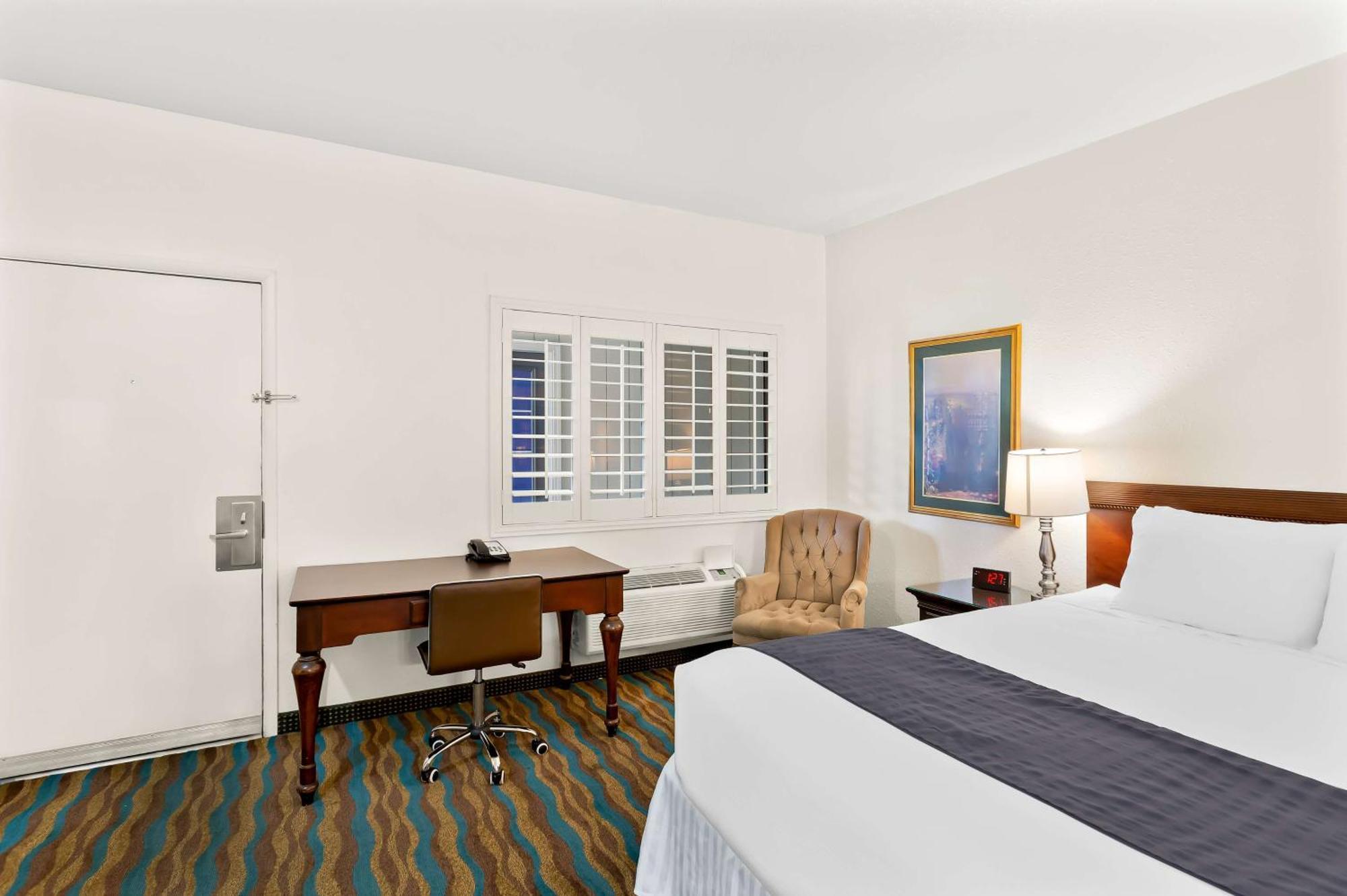 Surestay Plus Hotel By Best Western سوسانفيلي المظهر الخارجي الصورة
